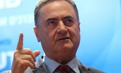 كاتس: سنواصل مهاجمة قوات النظام السوري حتى تنسحب من السويداء